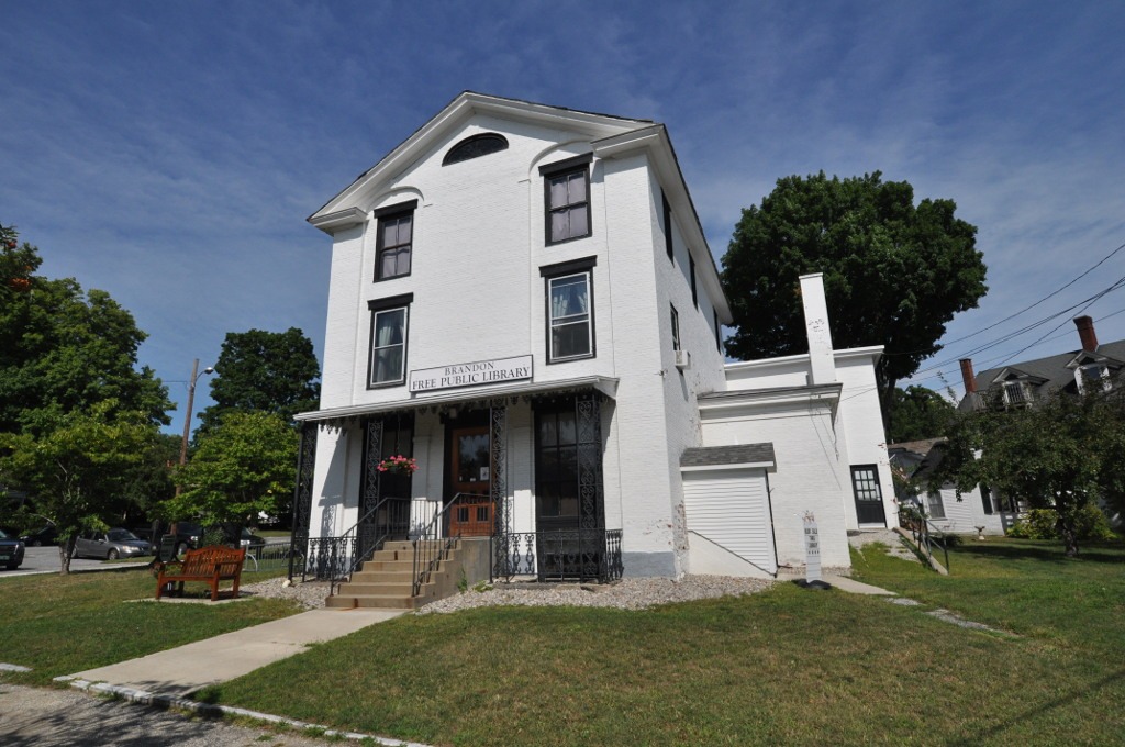 Bar Harbor Bank & Trust pledges $10k to the Brandon Free Public Library